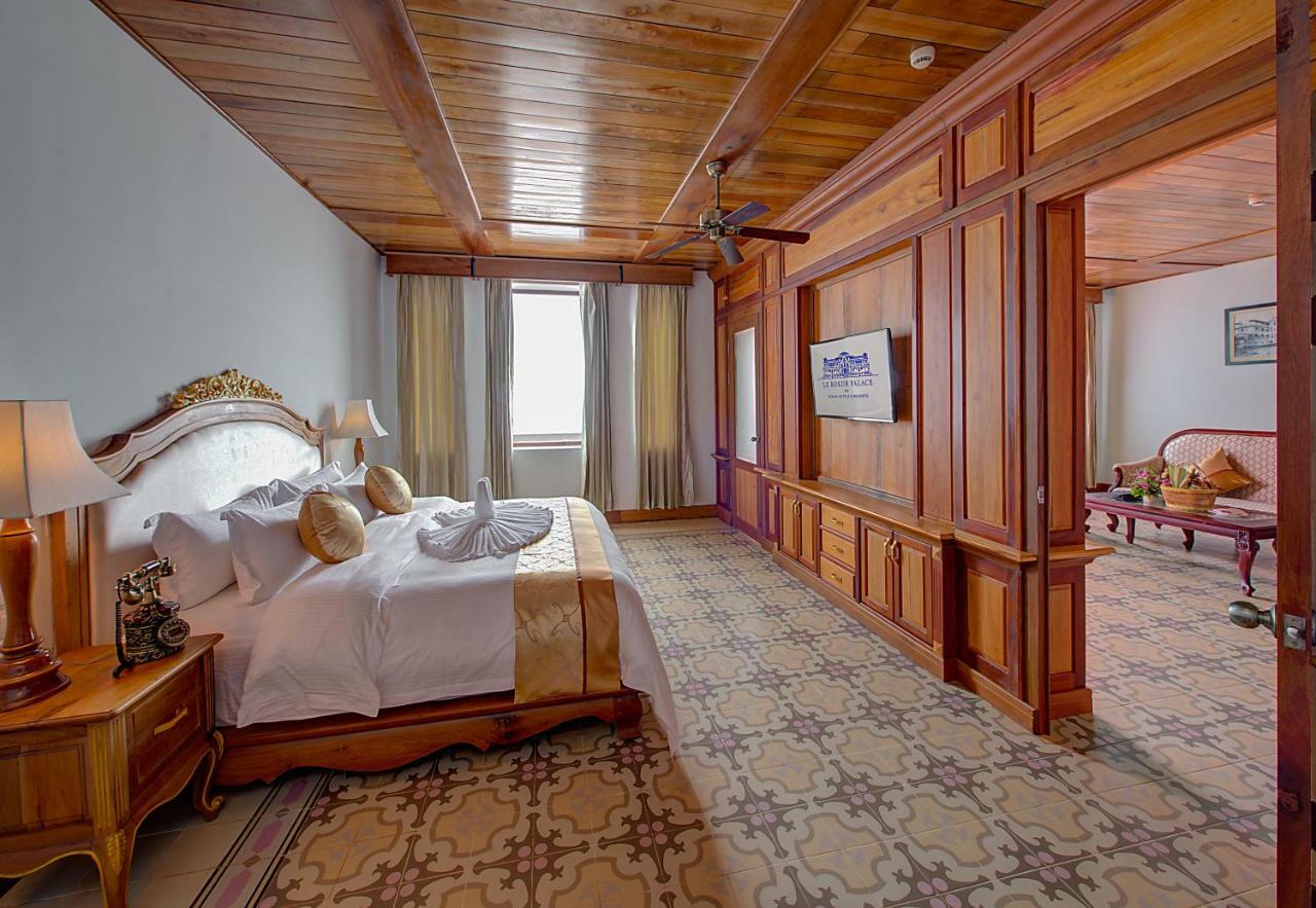 เลอ โบกร พาเลซ Hotel กำปอต ภายนอก รูปภาพ