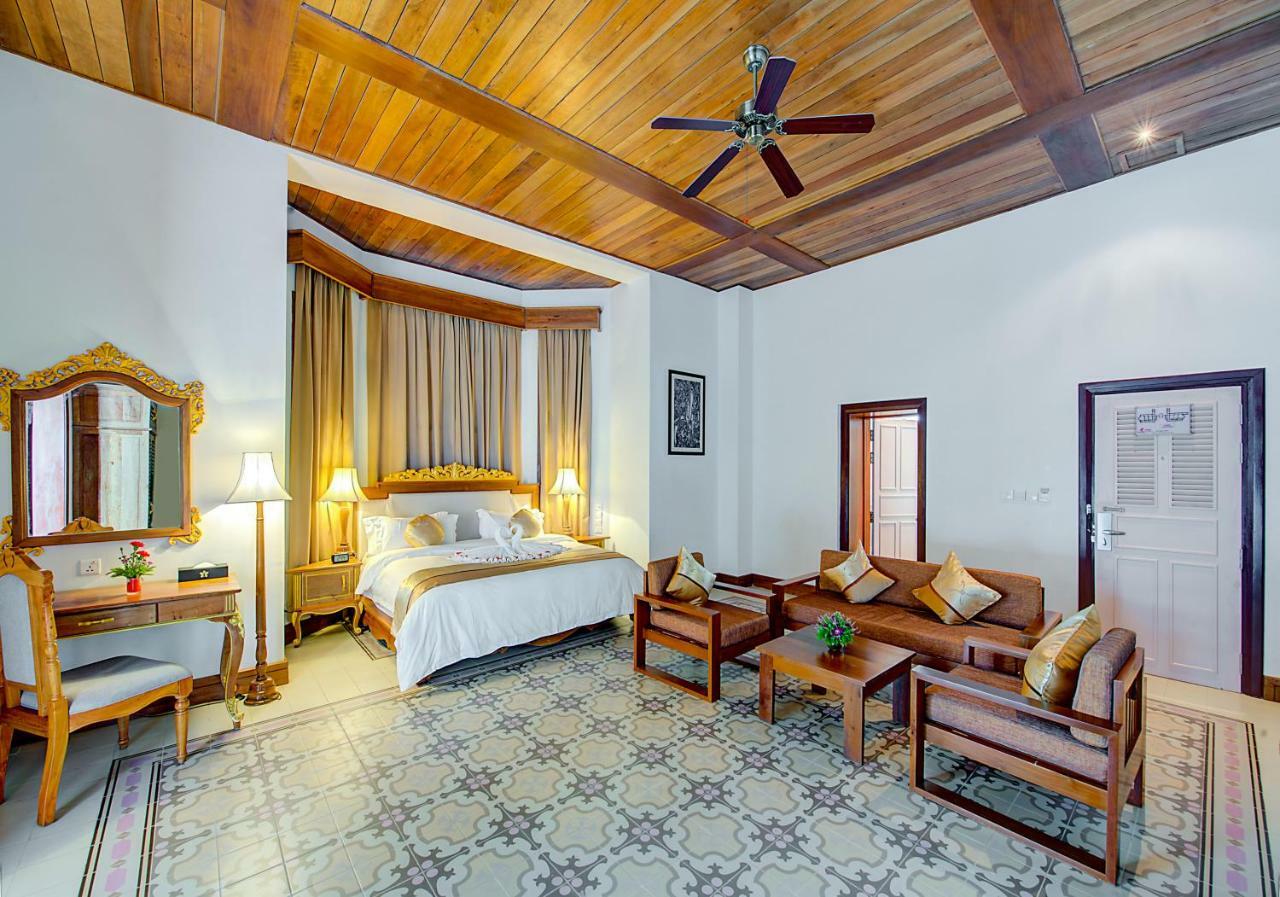 เลอ โบกร พาเลซ Hotel กำปอต ภายนอก รูปภาพ