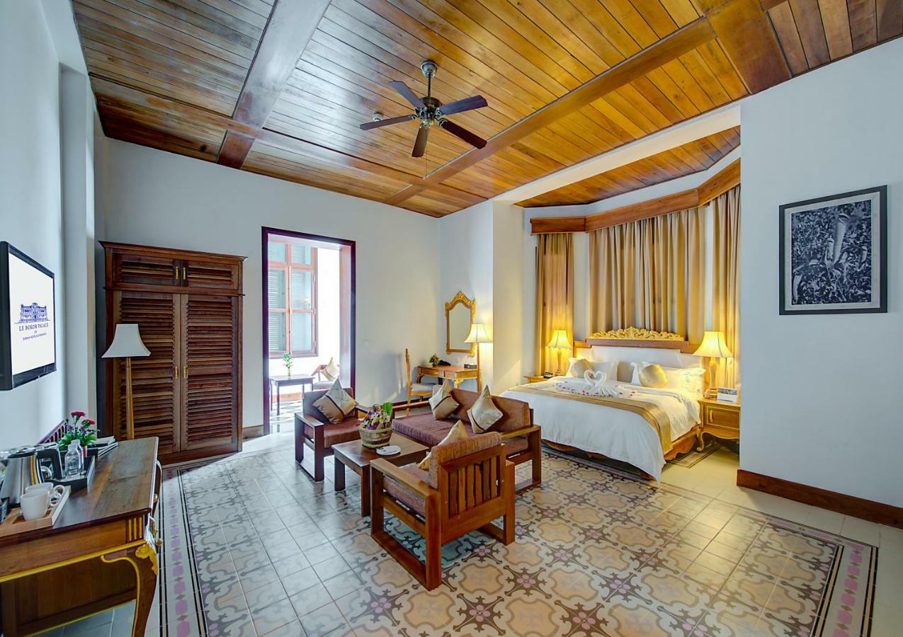 เลอ โบกร พาเลซ Hotel กำปอต ภายนอก รูปภาพ